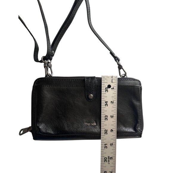 The Sak Black Leather Crossbody/Wristlet With Adjustable Strap & Zipper Closure - Picture 7 of 8